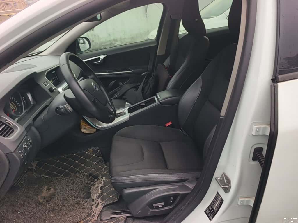 Volvo S60, 2016 8