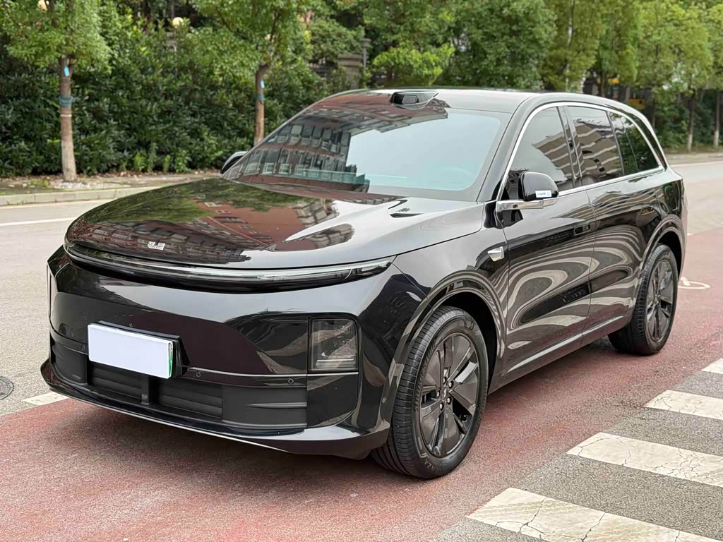 Li Auto L6