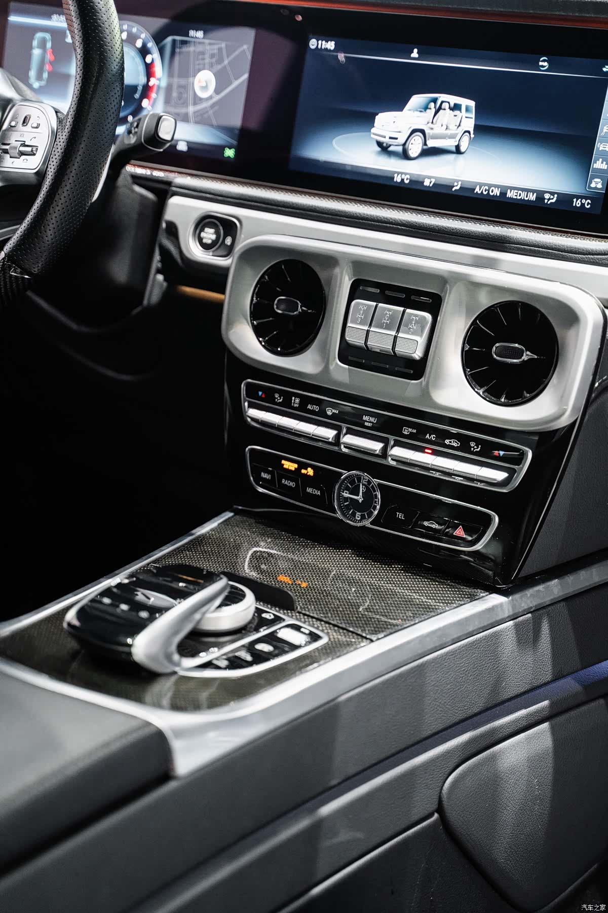 Mercedes-Benz G-Class, 2022 27