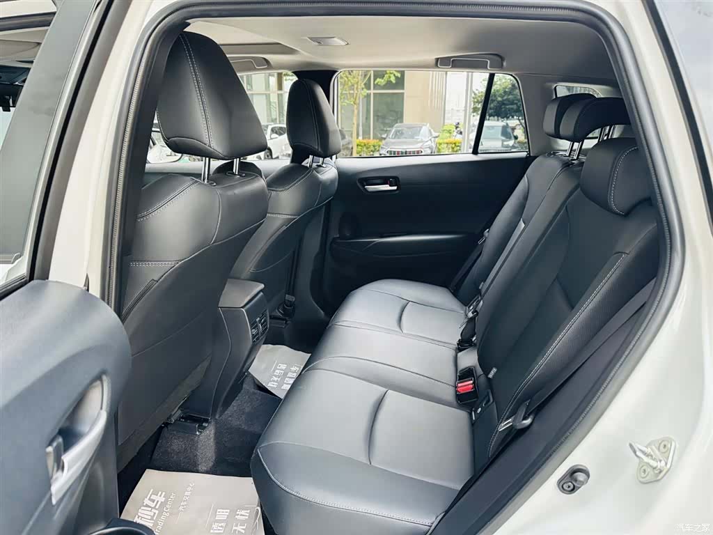 Toyota Corolla, 2024 12