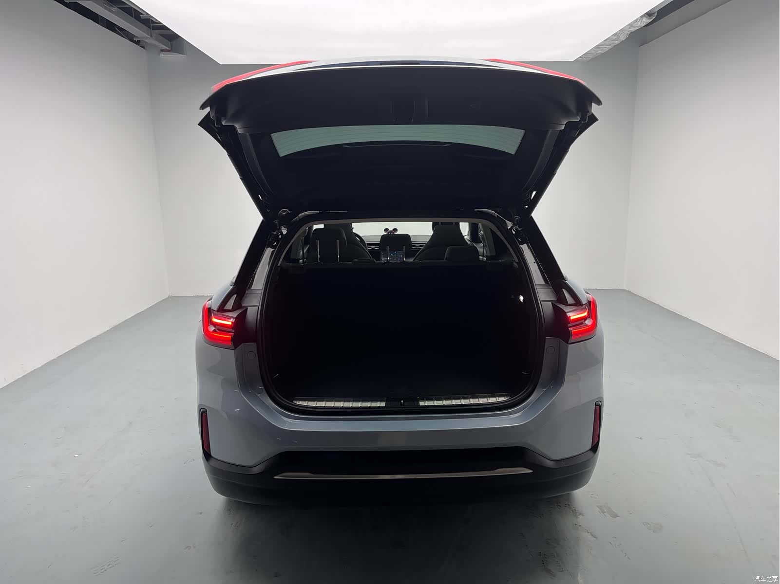 NIO ES6, 2021 12