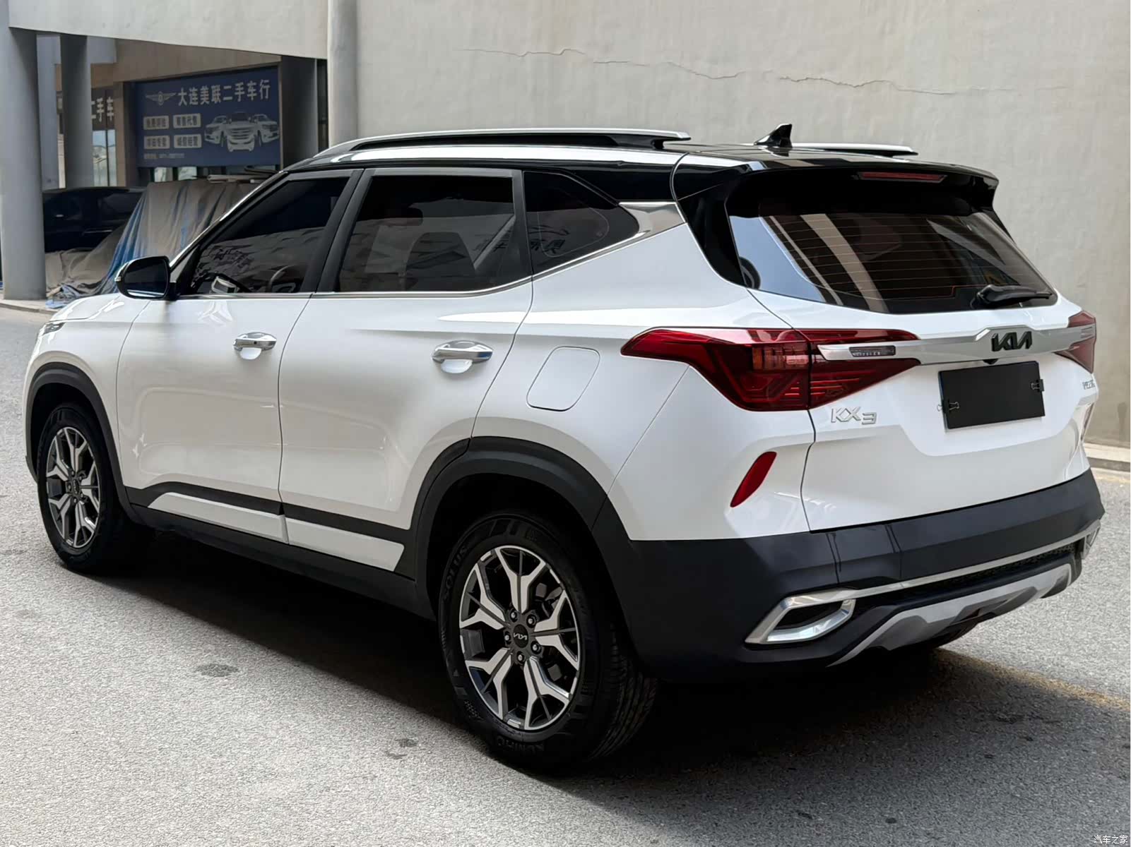 Kia KX3, 2023 6