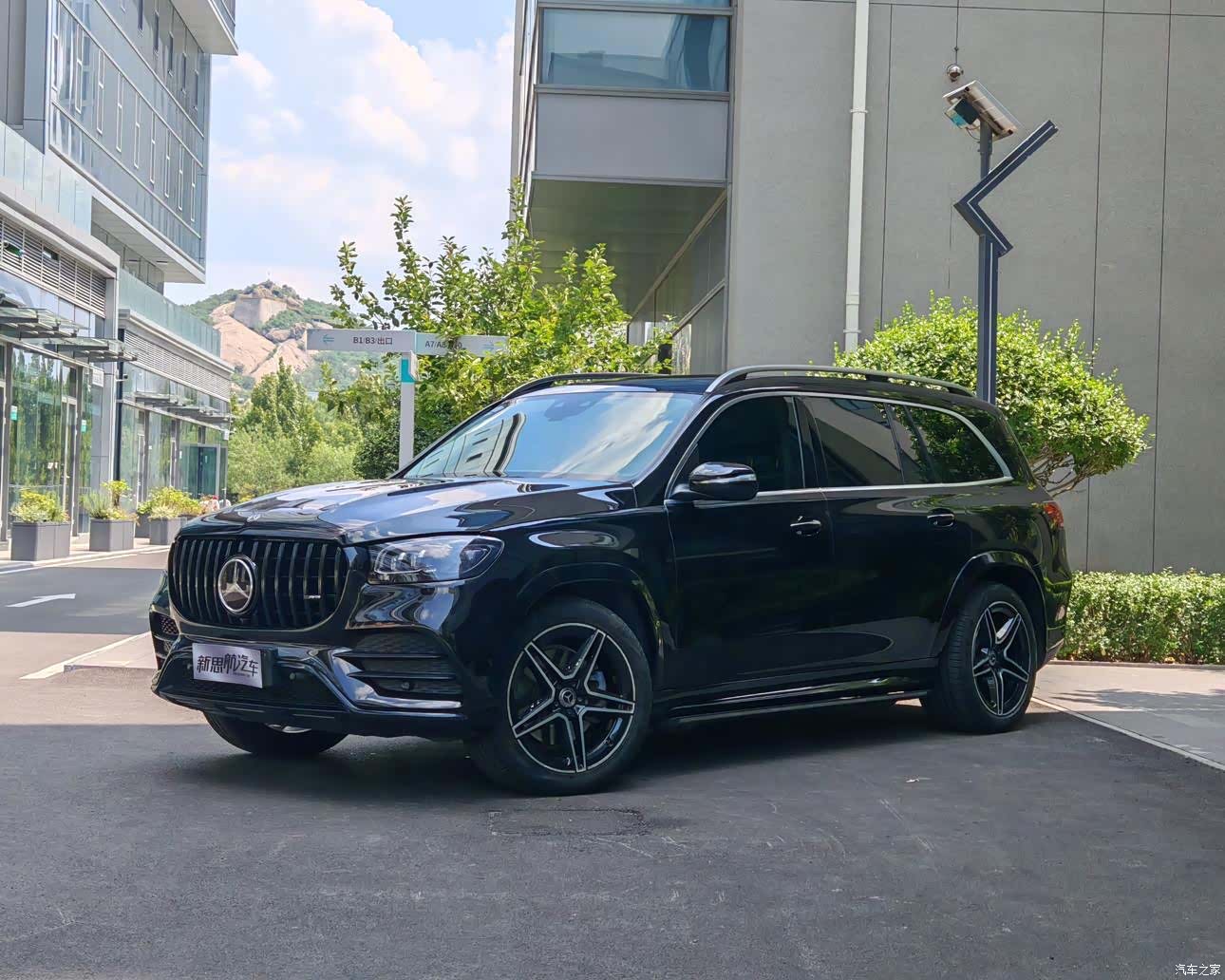 Mercedes-Benz GLS, 2021 1