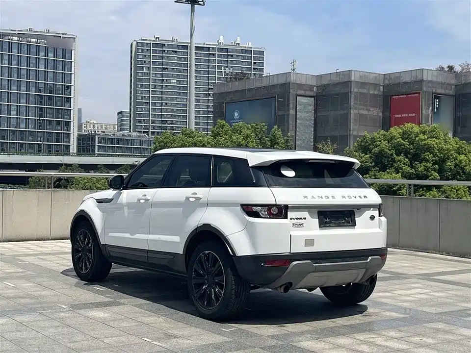 Land Rover Range Rover Aurora