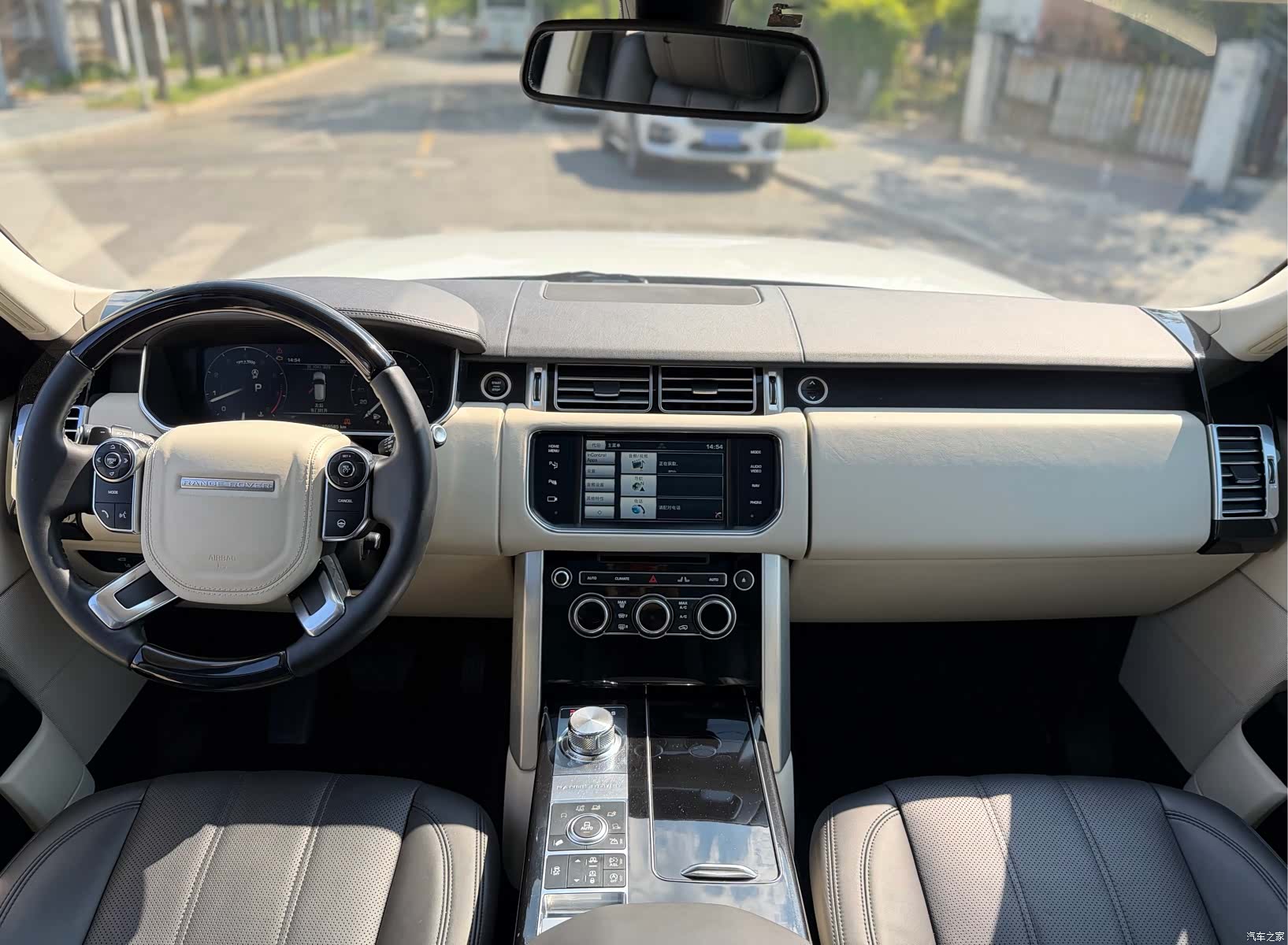Land Rover Range Rover, 2015 все фото