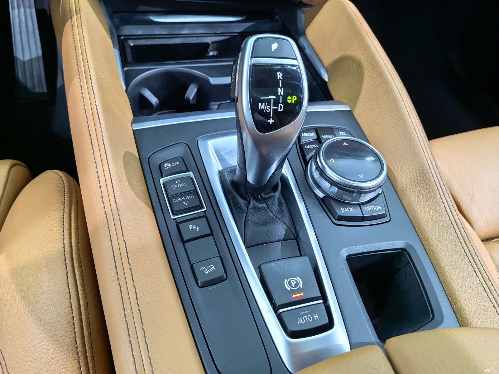 BMW X6, 2015 13