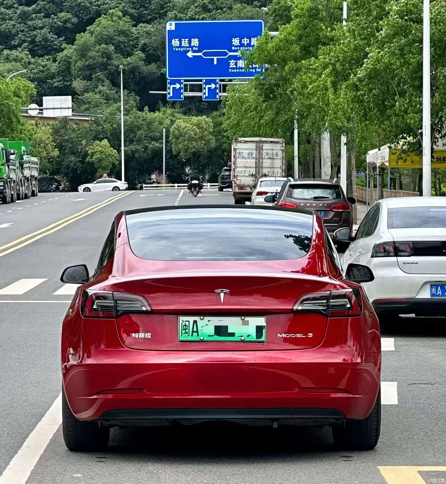 Tesla Model 3, 2021 все фото