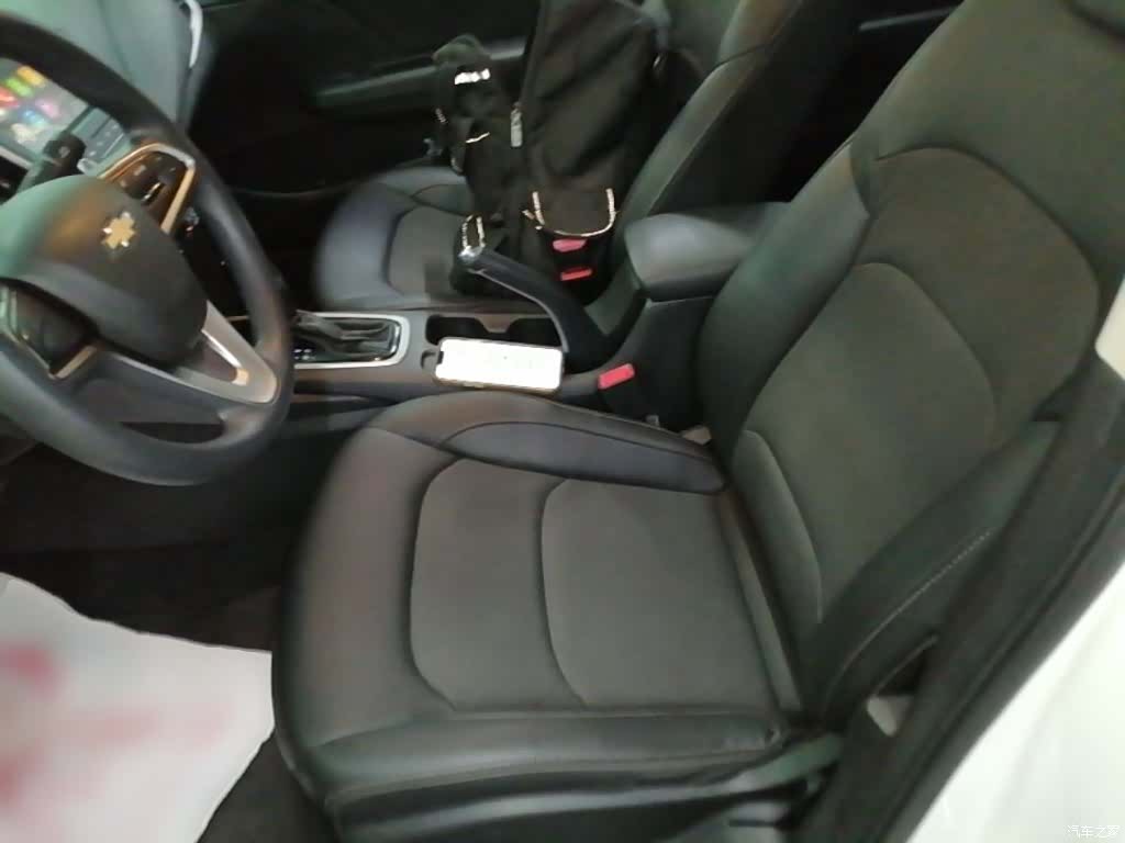 Chevrolet 320, 2019 15
