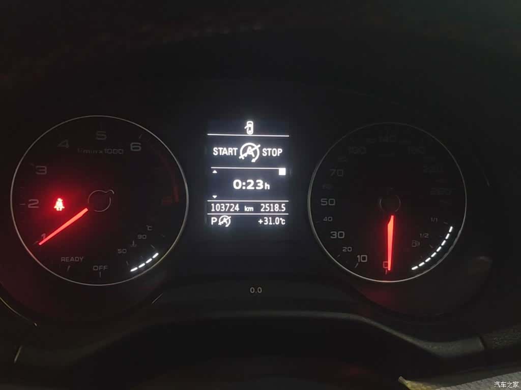 Audi Q2L, 2019 12
