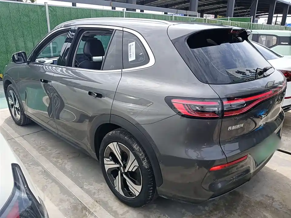 Geely Galaxy Galaxy E5