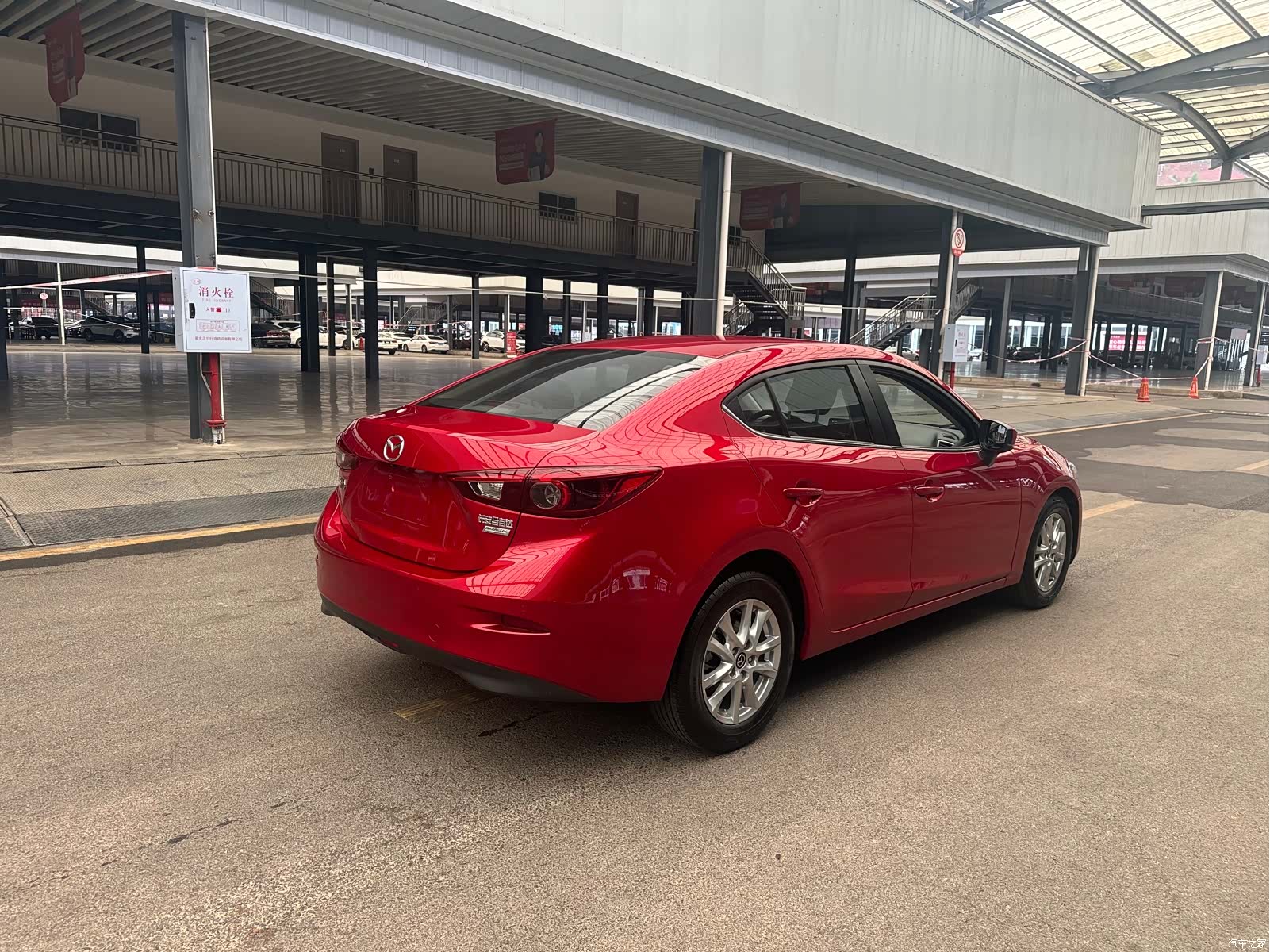 Mazda Mazda3, 2018 все фото