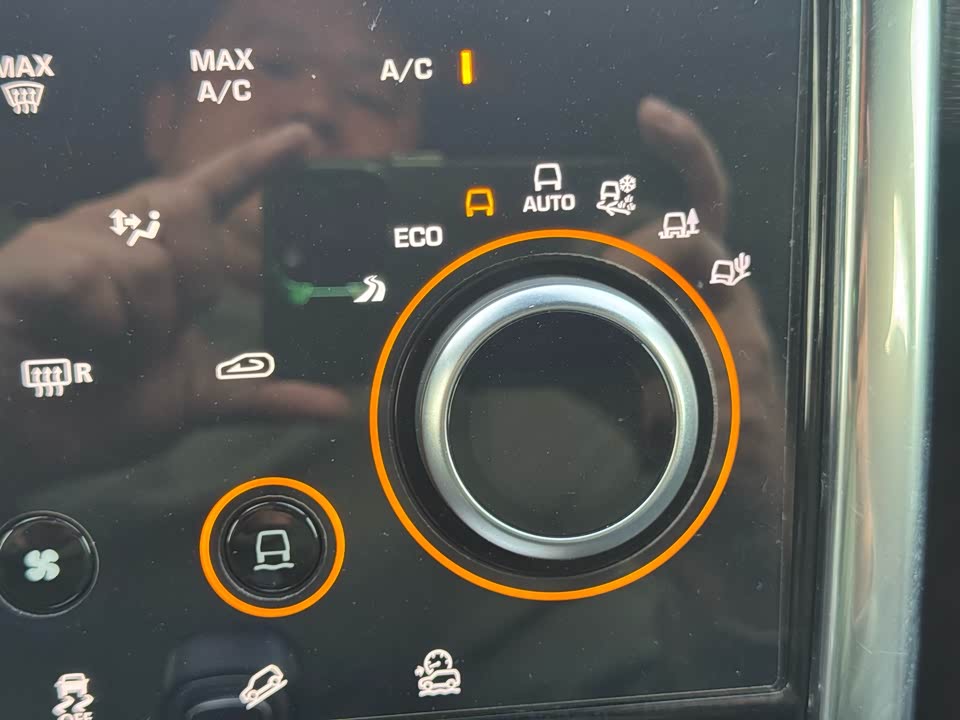 Land Rover Discover sports