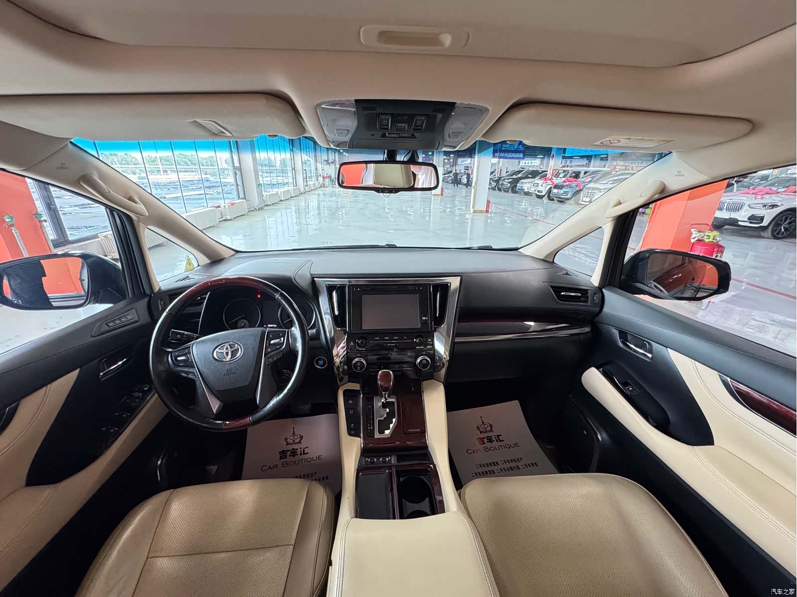Toyota Alphard, 2018 6