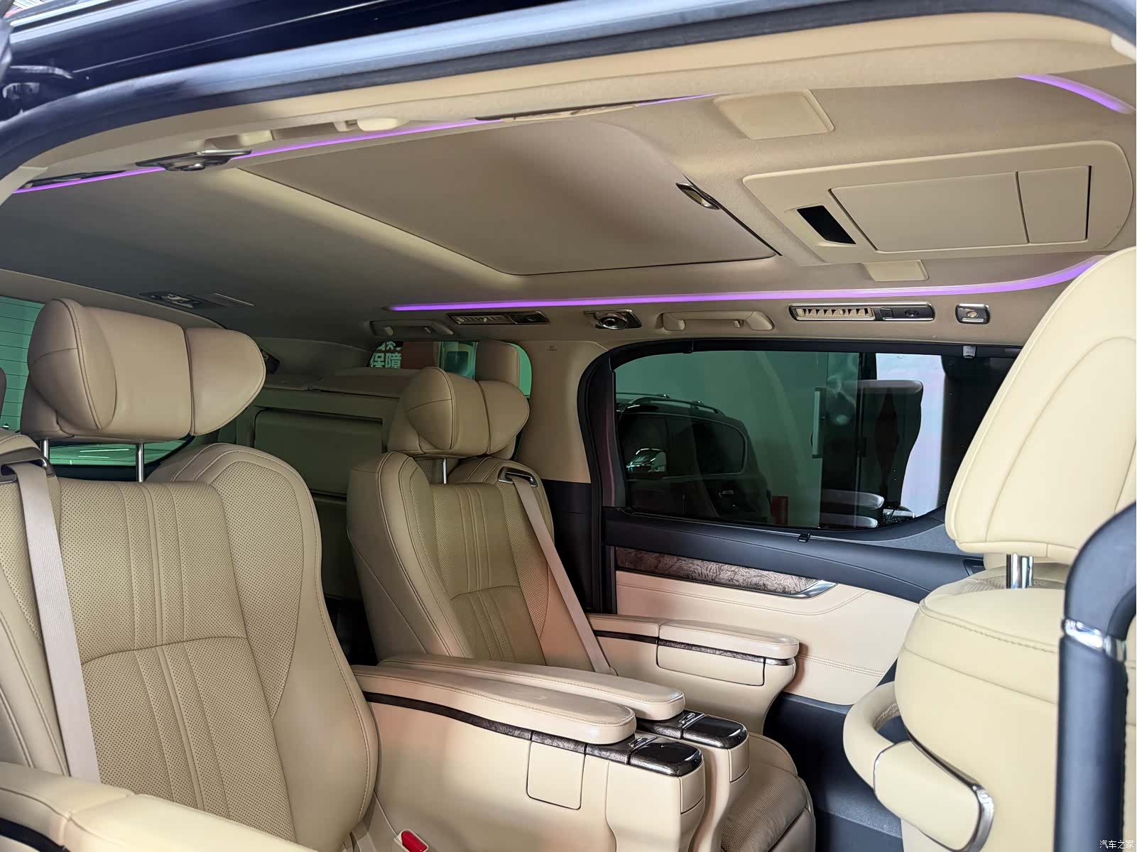 Toyota Vellfire, 2020 7
