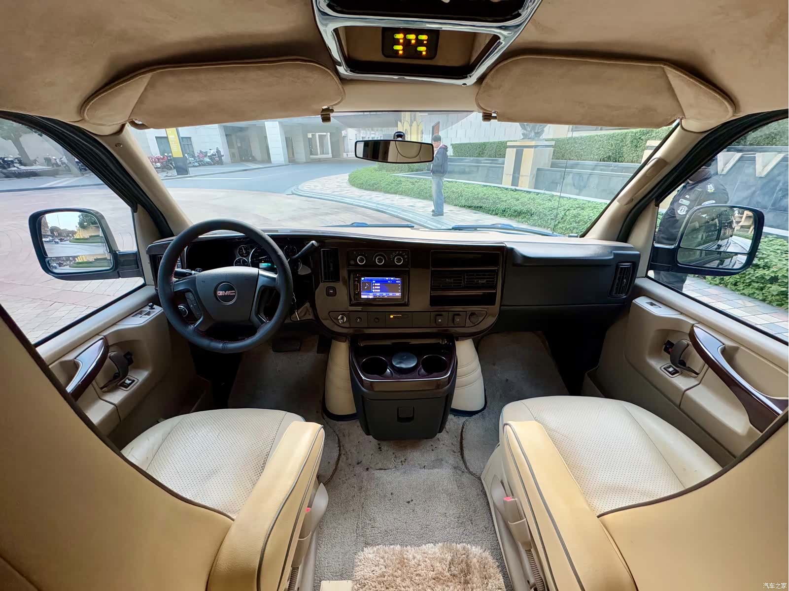 GMC G600S, 2014 15