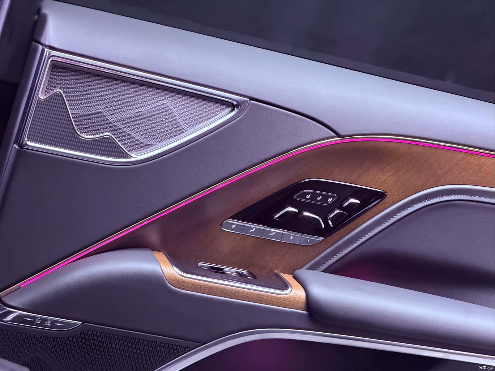 Hongqi Guoya, 2025 11