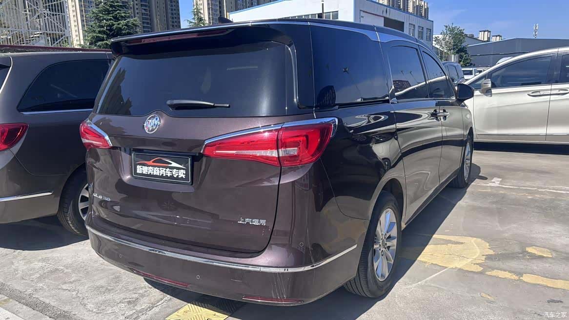 Buick GL8, 2019 8