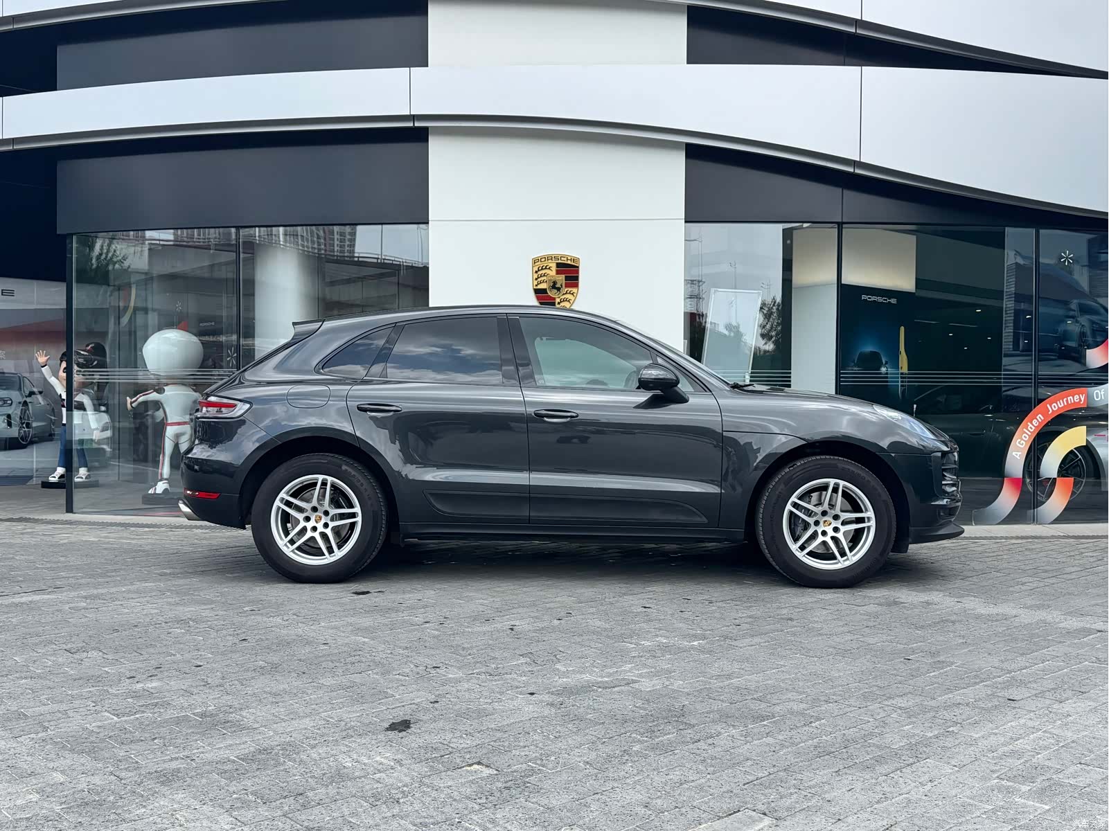 Porsche Macan, 2021 4