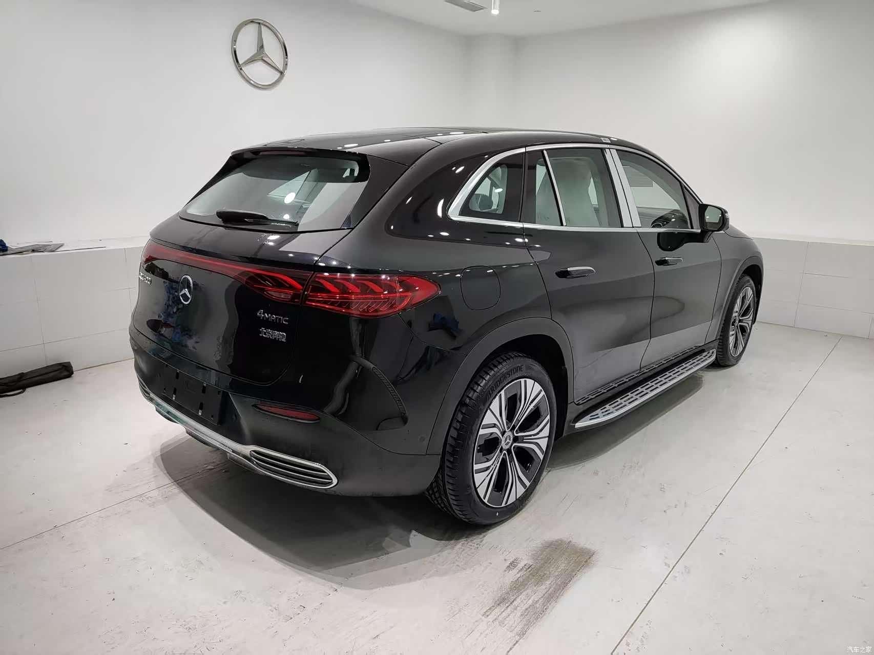 Mercedes-Benz EQE, 2025 все фото