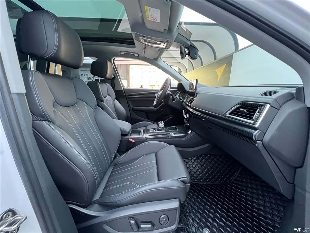 Audi Q5L, 2023 11