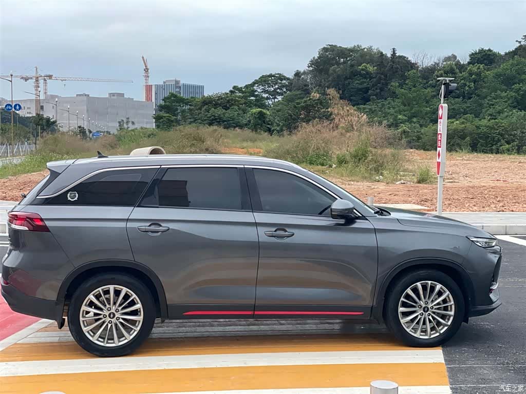 Changan X7, 2022 11
