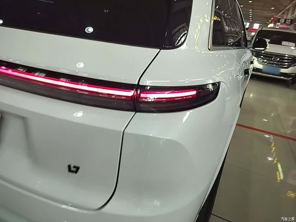 Li Auto L7, 2024 8