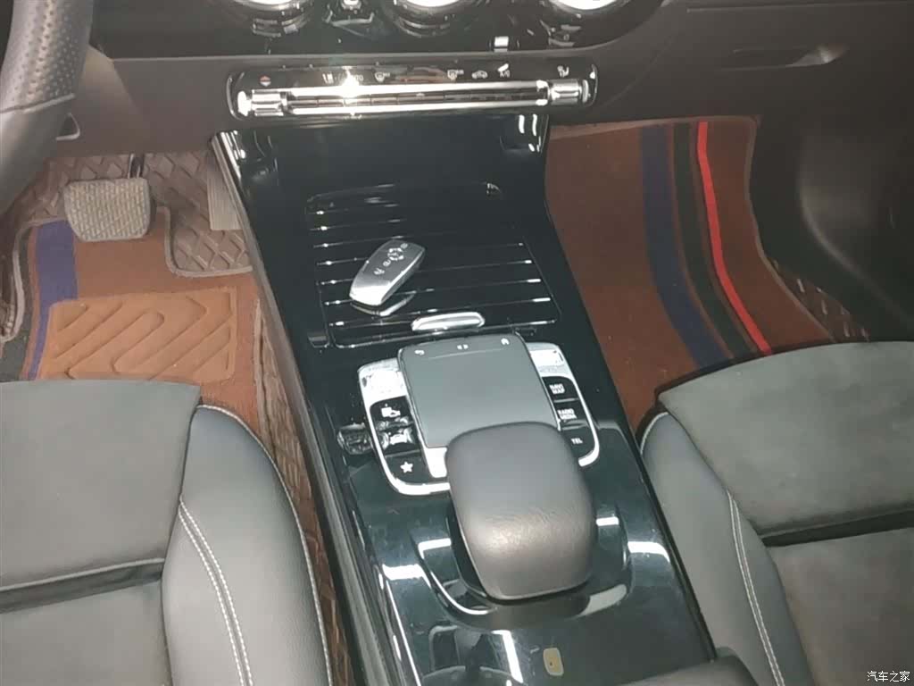 Mercedes-Benz A-Class, 2020 14