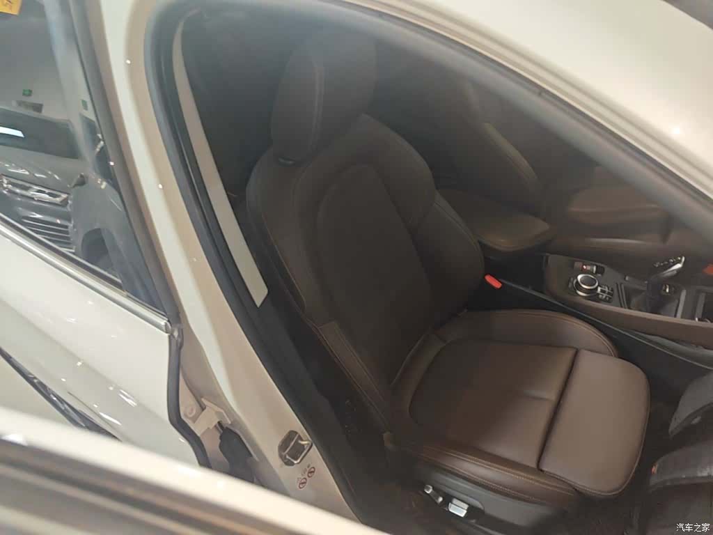 BMW X1, 2023 25