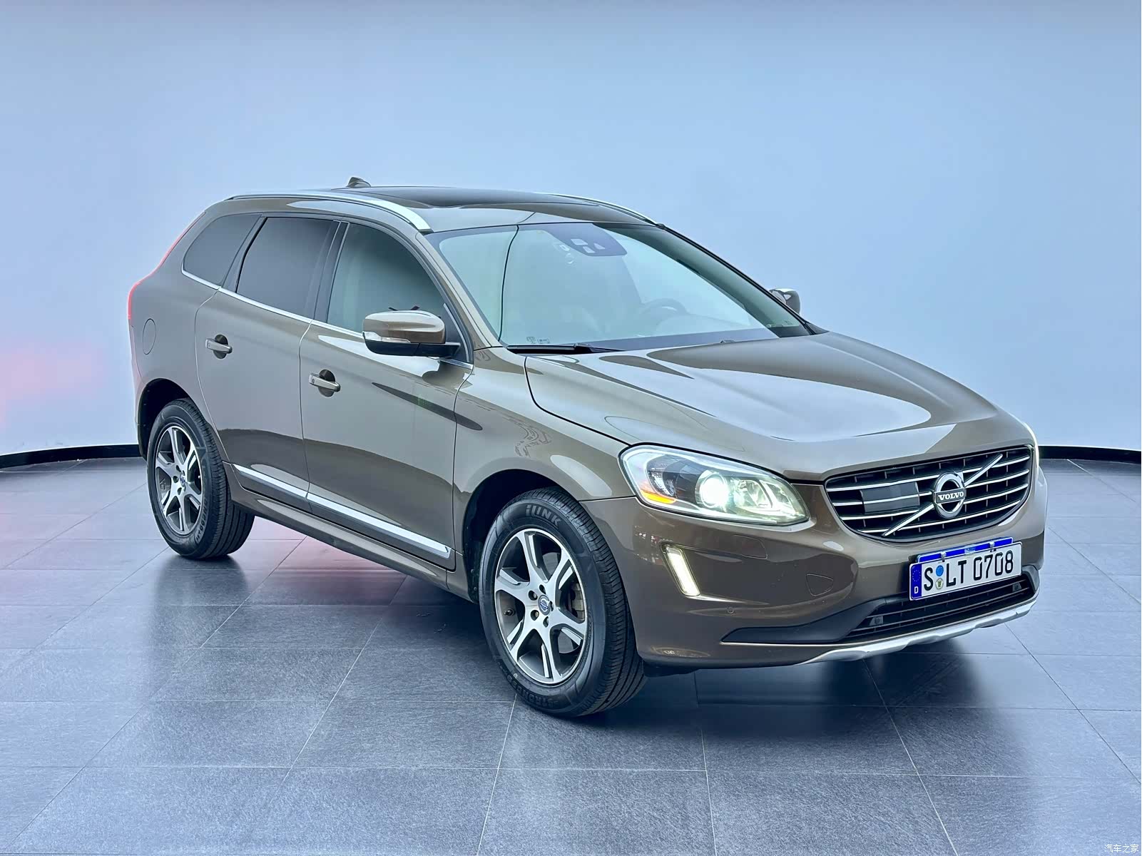Volvo XC60, 2013 3