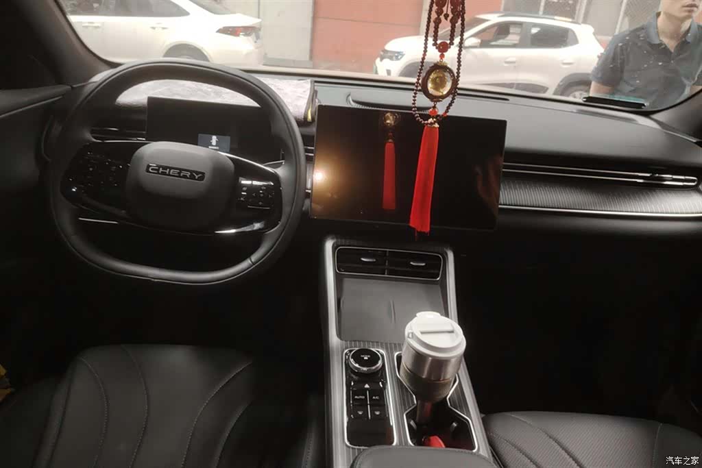Chery Tiggo 8, 2026 12