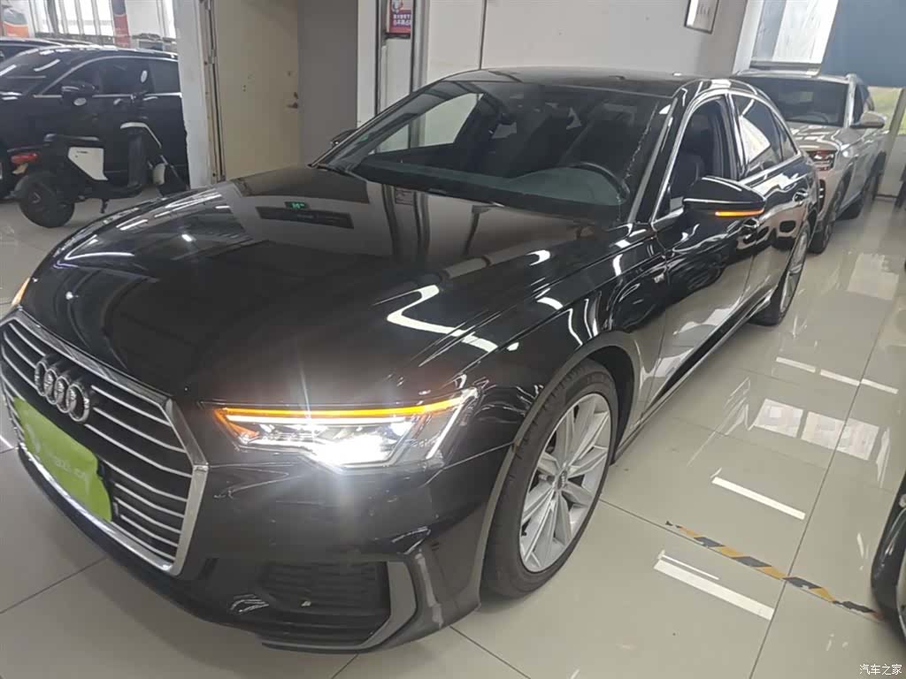 Audi A6L, 2021 1
