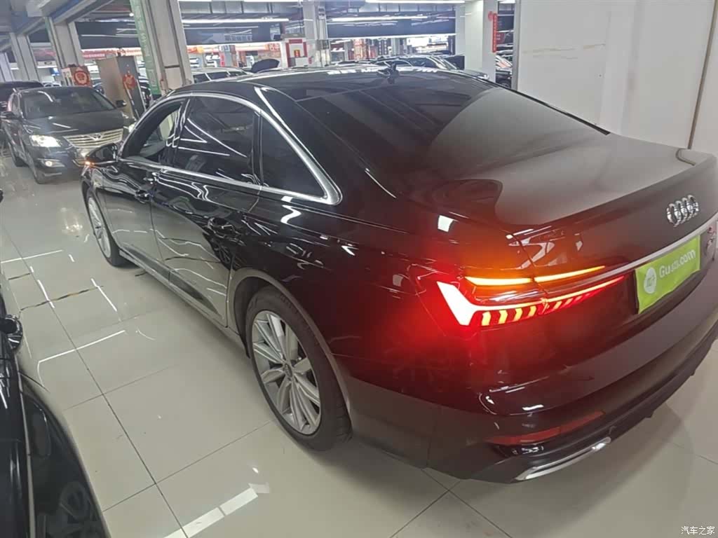 Audi A6L, 2021 все фото
