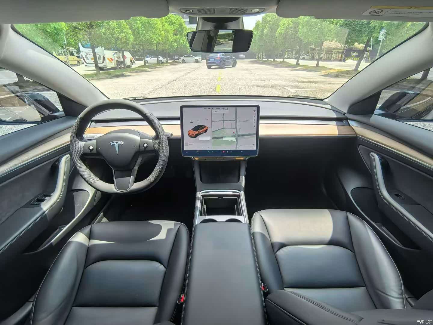 Tesla Model 3, 2022 все фото