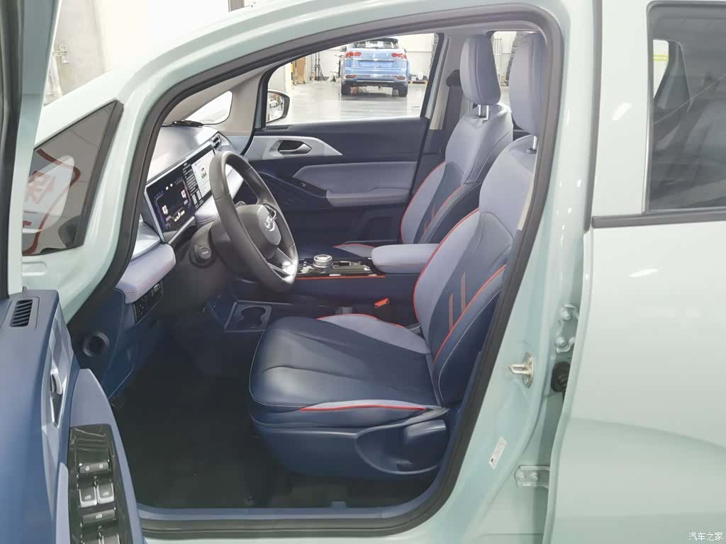 Geely E, 2023 10