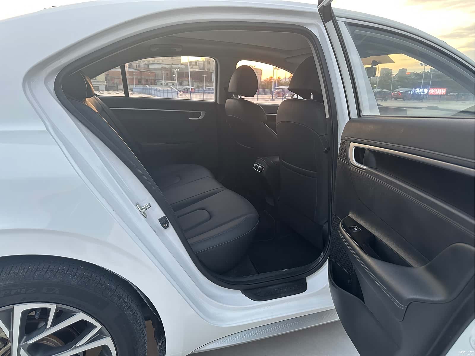 Hyundai GLX, 2022 17