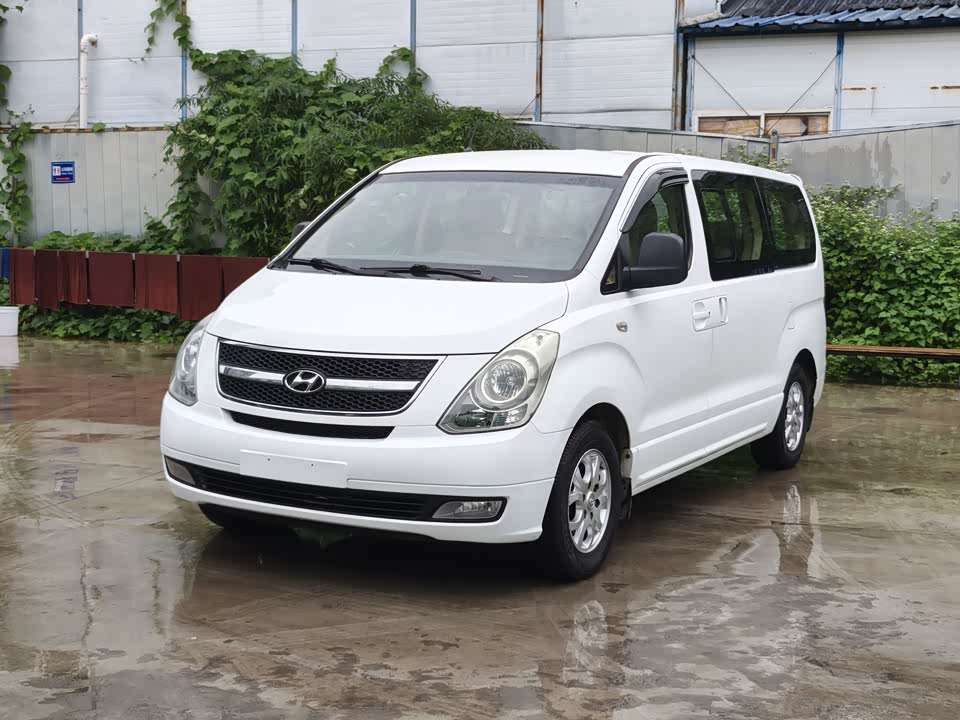 Hyundai H-1 Huiyi