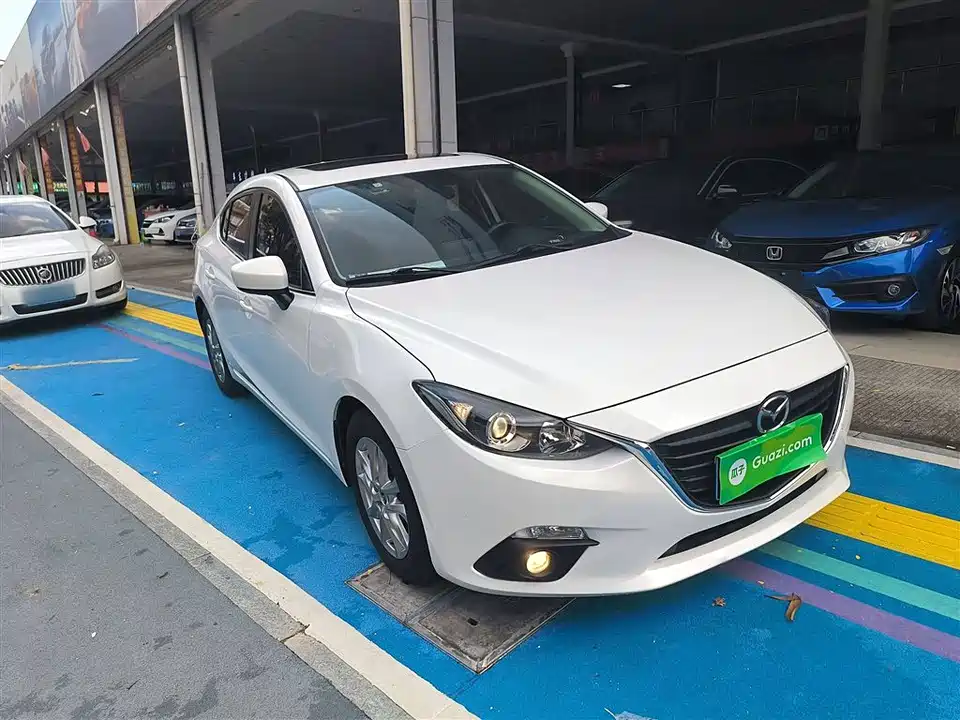 Mazda 3 Angkesaila