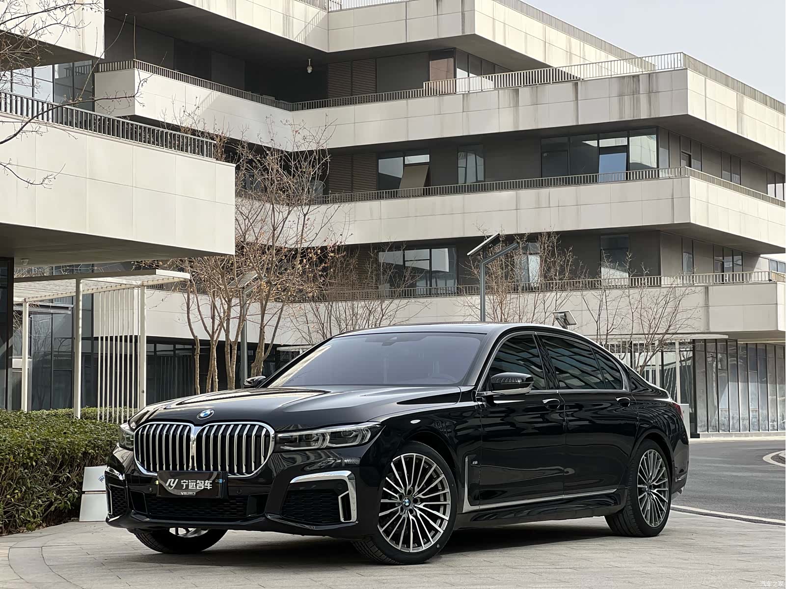 BMW 7 Series, 2021 1