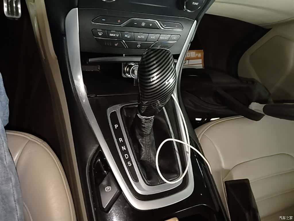Ford Edge, 2015 14