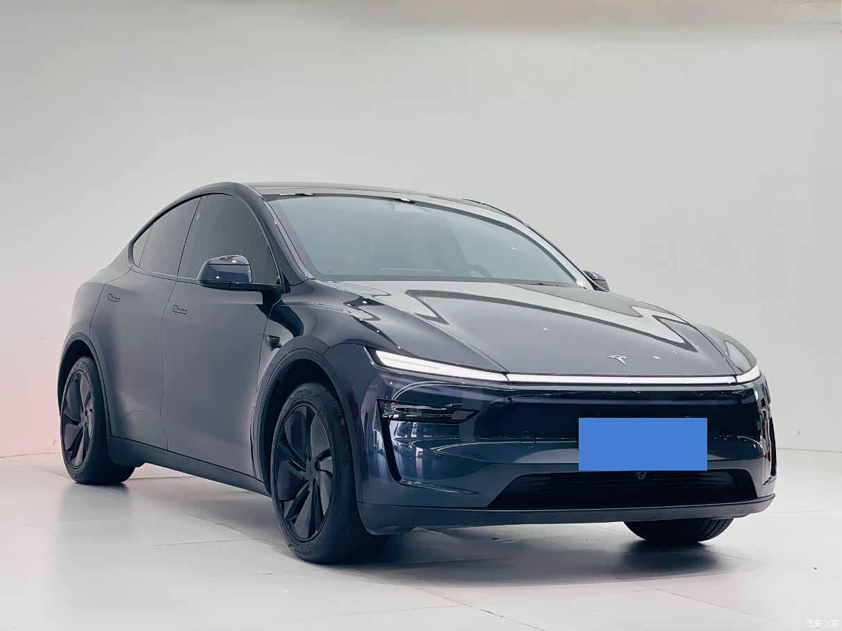Tesla Model Y, 2026 3
