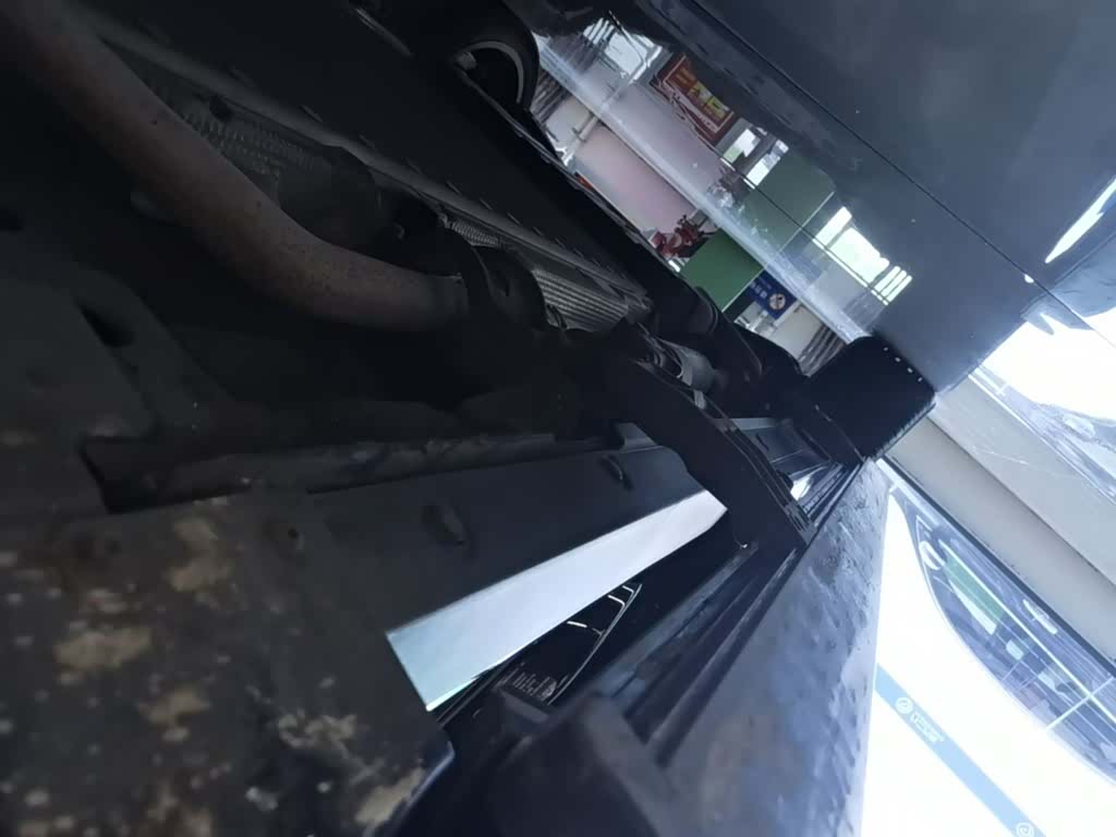 Li Auto L8, 2025 21