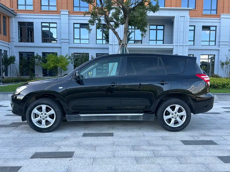 Toyota RAV4 Rongfang Toyota RAV4 Rongfang