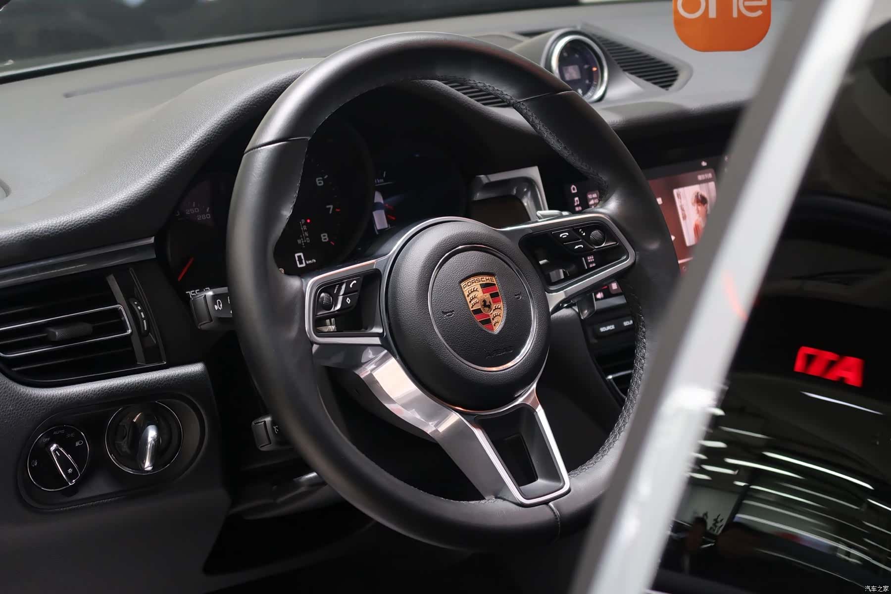 Porsche Macan, 2020 6