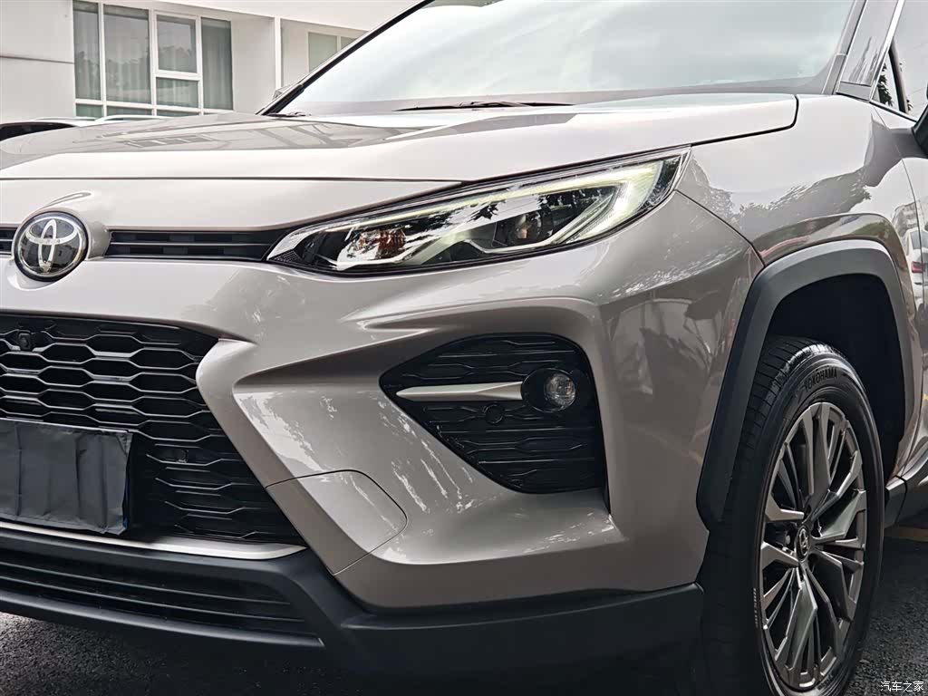 Toyota Wildlander, 2023 9