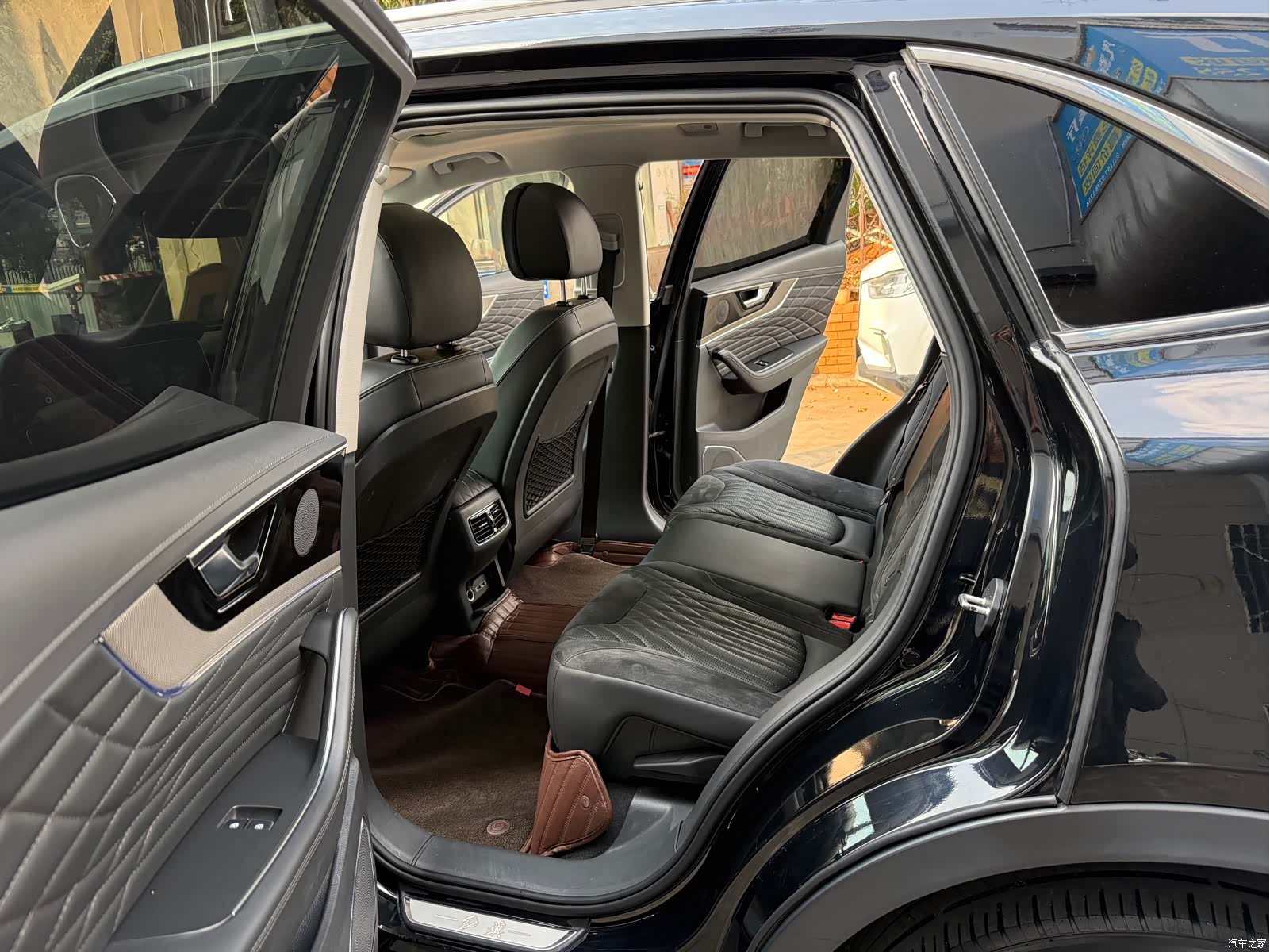 Hongqi HS5, 2021 все фото