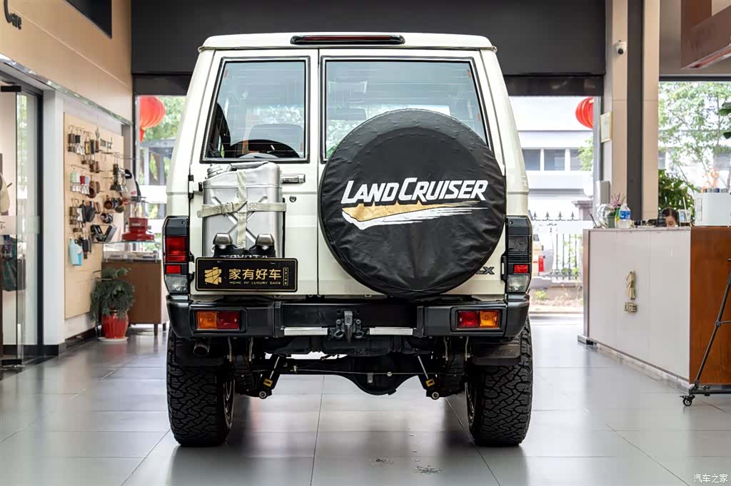 Toyota Land Cruiser, 2024 все фото