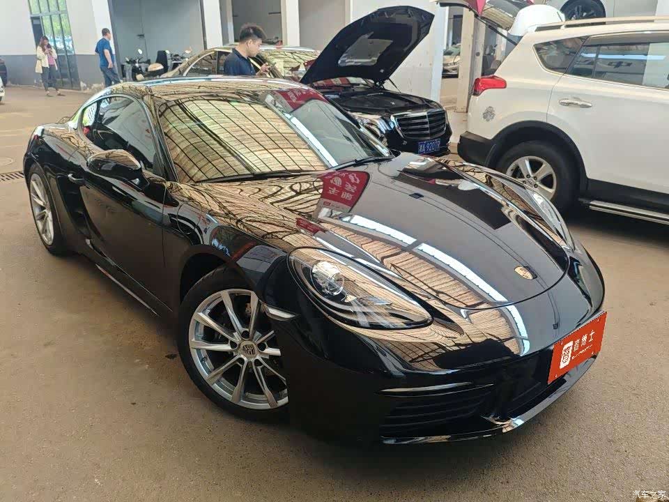 Porsche Cayman, 2022 15