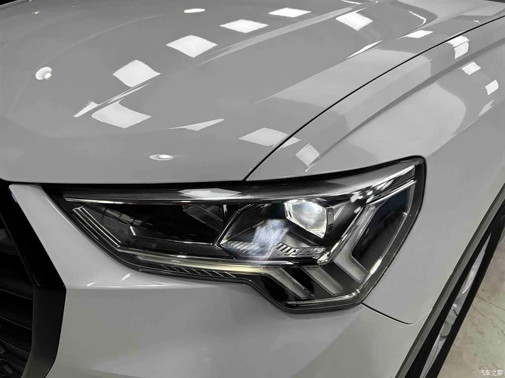 Audi Q3, 2023 18