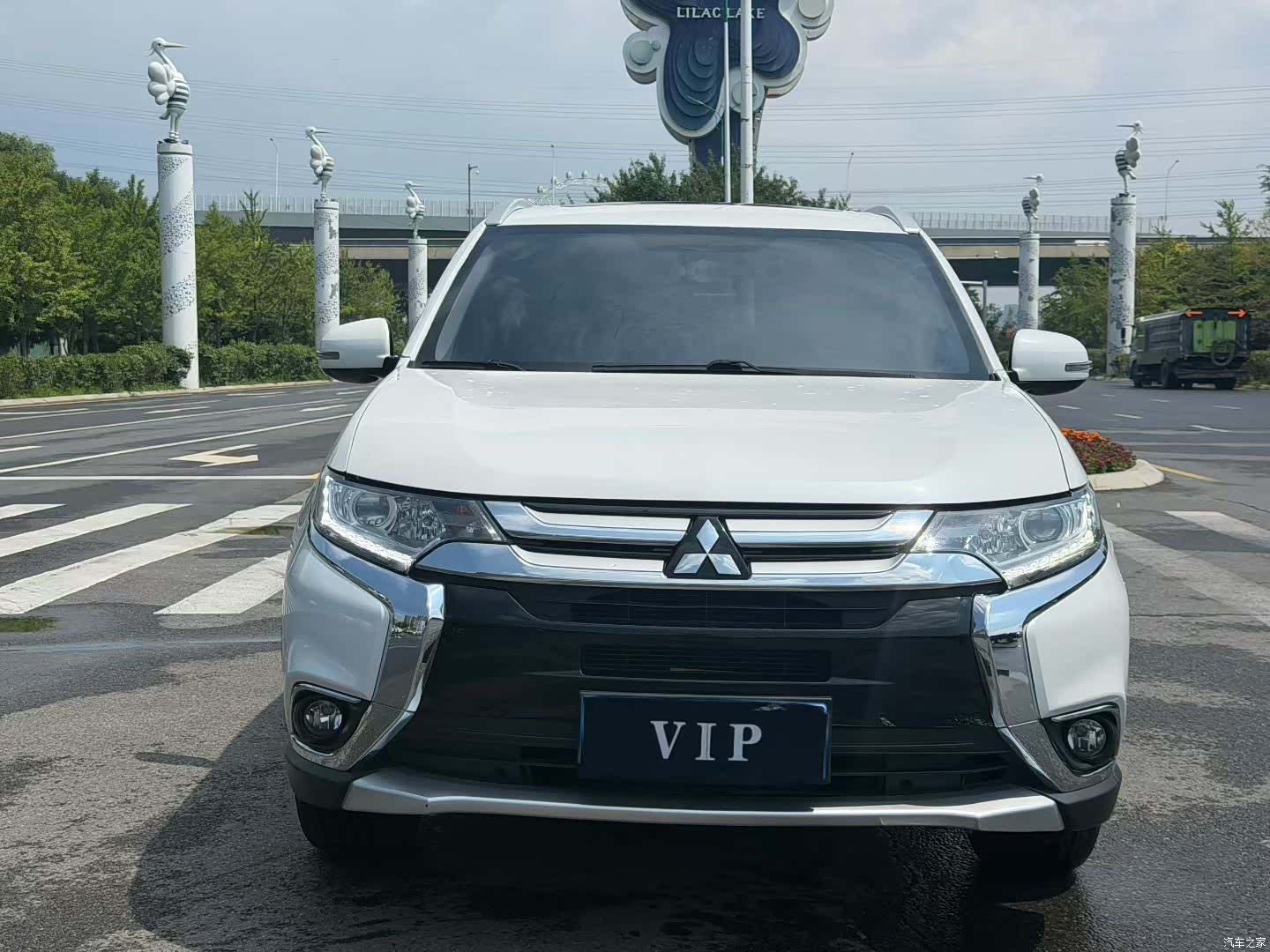 Mitsubishi Outlander, 2017 2