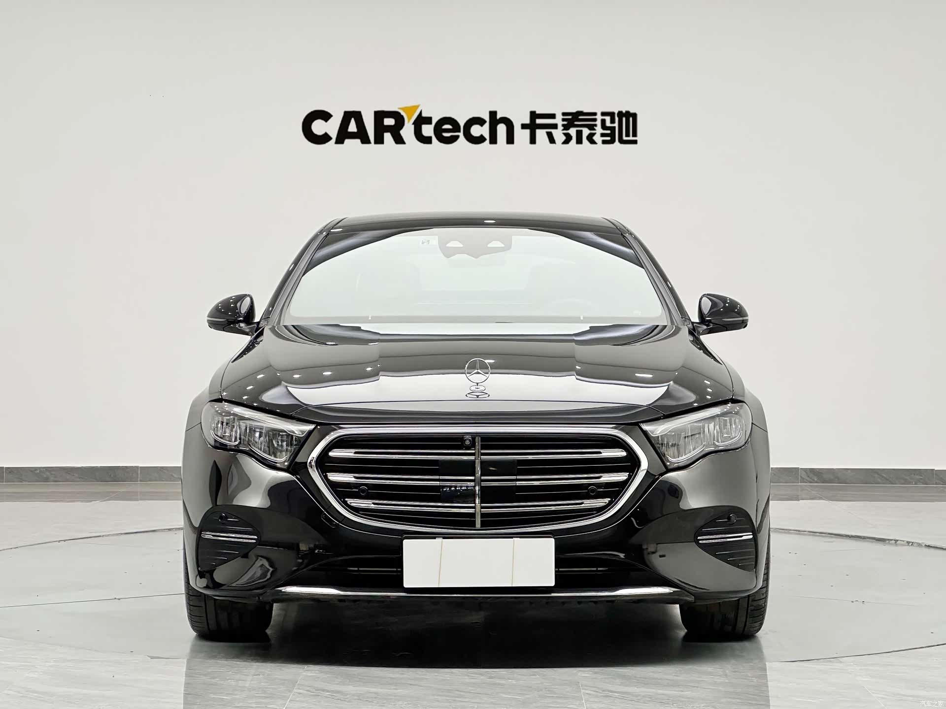 Mercedes-Benz E-Class, 2025 3